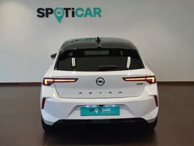 Sell Opel Astra 2023 - 31000 EUR, 11950 km - AUTO.MOTO.pt