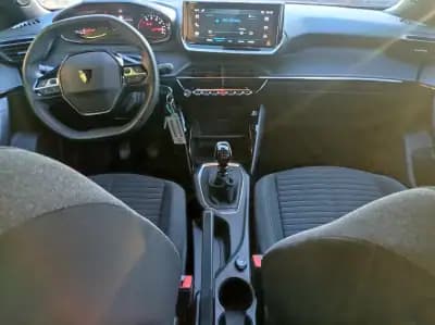 Sell Peugeot 2008 2024 - 19990 EUR, 41500 km - AUTO.MOTO.pt