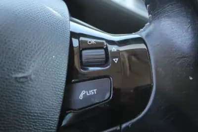 Vendo Peugeot 308 SW 2014 - 8949 EUR, 199900 km - AUTO.MOTO.pt