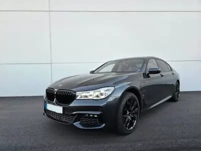 Vendo BMW 740 2017 - 35900 EUR, 125000 km - AUTO.MOTO.pt