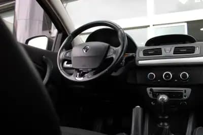 Vendo Renault Mégane Coupe 2014 - 10900 EUR, 202494 km - AUTO.MOTO.pt
