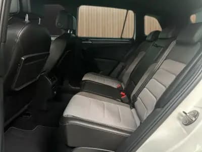 Vendo Volkswagen Tiguan 2020 - 31800 EUR, 97000 km - AUTO.MOTO.pt