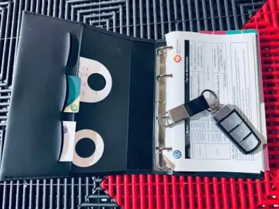 Sell Volkswagen Passat Variant 2007 - 9850 EUR, 213396 km - AUTO.MOTO.pt