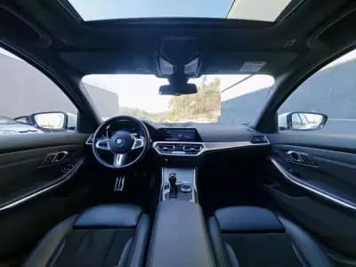 Vendo BMW 330 2021 - 31900 EUR, 156735 km - AUTO.MOTO.pt