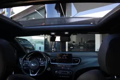 Vendo Kia ProCeed 2020 - 24750 EUR, 137140 km - AUTO.MOTO.pt