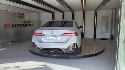 Vendo BMW 530e 2024 - 59900 EUR, 38890 km - AUTO.MOTO.pt