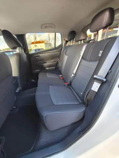 Sell Nissan Leaf 2020 - 21600 EUR, 25600 km - AUTO.MOTO.pt