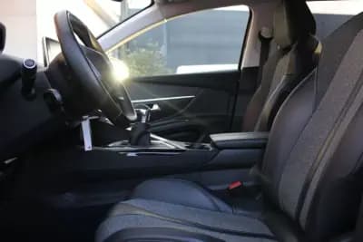 Vendo Peugeot 5008 2018 - 21990 EUR, 116000 km - AUTO.MOTO.pt