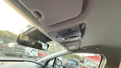 Vendo Kia Sportage 2024 - 34990 EUR, 5360 km - AUTO.MOTO.pt