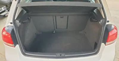 Vendo Volkswagen Golf 2010 - 4500 EUR, 458001 km - AUTO.MOTO.pt