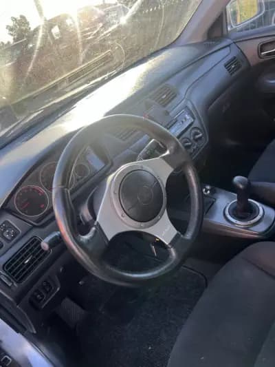 Vendo Mitsubishi Lancer SW 2005 - 3999 EUR, 235000 km - AUTO.MOTO.pt