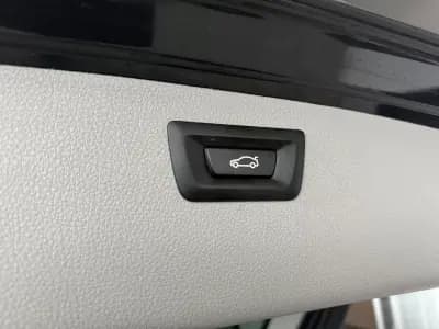 Sell BMW 318 2015 - 13250 EUR, 255290 km - AUTO.MOTO.pt