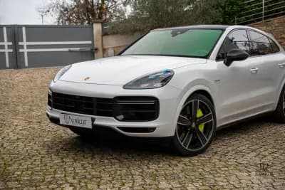 Vendo Porsche Cayenne Coupé 2022 - 108000 EUR, 92000 km - AUTO.MOTO.pt