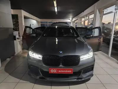 Vendo BMW 740 2018 - 30750 EUR, 246000 km - AUTO.MOTO.pt