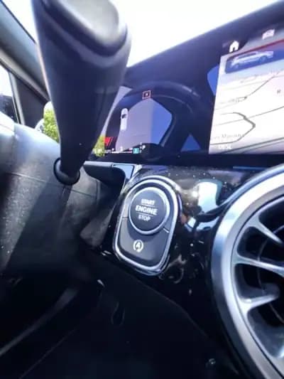 Sell Mercedes-Benz B 180 2023 - 39980 EUR, 65000 km - AUTO.MOTO.pt