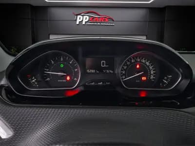 Sell Peugeot 2008 2017 - 14450 EUR, 150000 km - AUTO.MOTO.pt