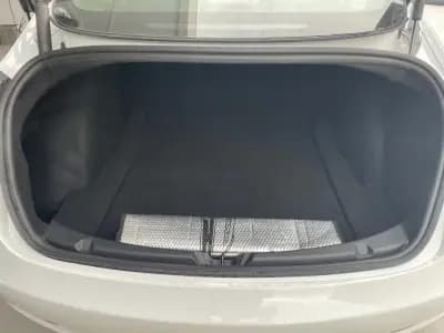 Vendo Tesla Model 3 2023 - 33900 EUR, 35000 km - AUTO.MOTO.pt