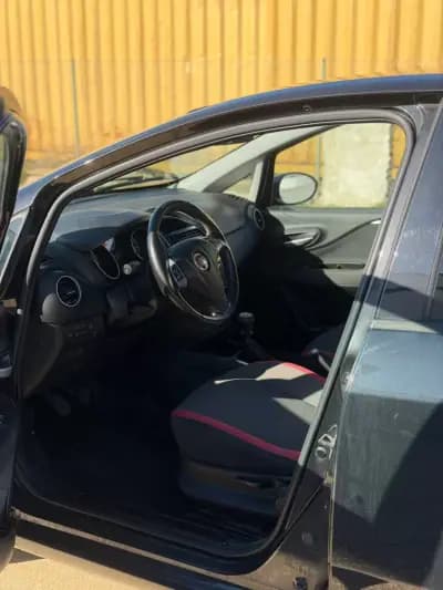 Sell Fiat Punto 2012 - 7900 EUR, 143285 km - AUTO.MOTO.pt