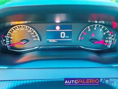 Sell Peugeot 2008 2024 - 22450 EUR, 14135 km - AUTO.MOTO.pt