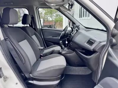 Sell Fiat Doblo 2011 - 9900 EUR, 214000 km - AUTO.MOTO.pt