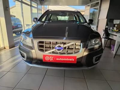 Sell Volvo XC 70 2010 - 13250 EUR, 324000 km - AUTO.MOTO.pt