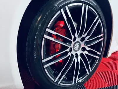 Sell Porsche Panamera 2015 - 43990 EUR, 110565 km - AUTO.MOTO.pt