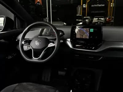 Sell Volkswagen ID.4 2021 - 24990 EUR, 53300 km - AUTO.MOTO.pt