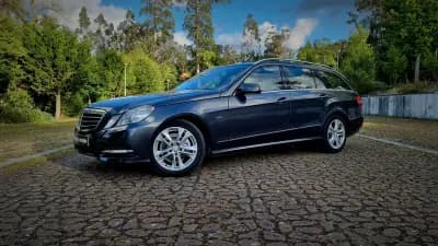 Sell Mercedes-Benz E 220 2010 - 17450 EUR, 226000 km - AUTO.MOTO.pt