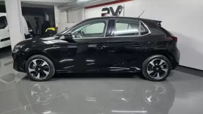Vendo Opel Corsa-e 2022 - 17990 EUR, 42000 km - AUTO.MOTO.pt