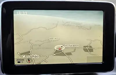 Sell Mercedes-Benz GLA 180 2015 - 21500 EUR, 160000 km - AUTO.MOTO.pt