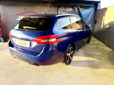 Vendo Peugeot 308 SW 2015 - 12990 EUR, 256609 km - AUTO.MOTO.pt