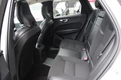 Sell Volvo XC 60 2021 - 31900 EUR, 121360 km - AUTO.MOTO.pt