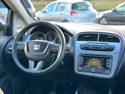 Sell SEAT Altea 2010 - 5450 EUR, 235460 km - AUTO.MOTO.pt