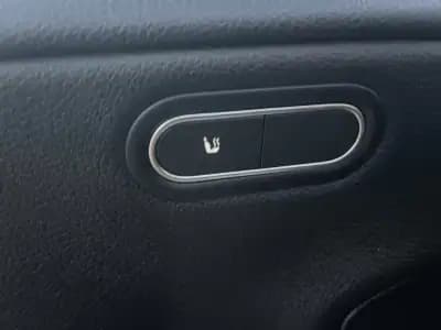 Sell Mercedes-Benz A 250 2022 - 27880 EUR, 43000 km - AUTO.MOTO.pt