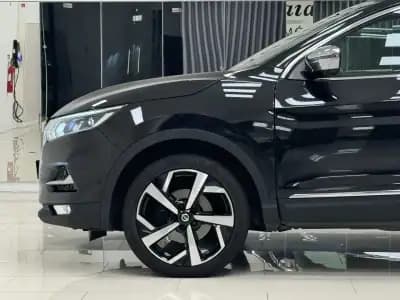 Sell Nissan Qashqai 2017 - 16890 EUR, 117000 km - AUTO.MOTO.pt