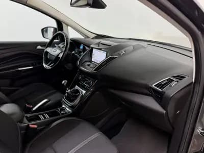 Vendo Ford Grand C-Max 2016 - 9950 EUR, 108000 km - AUTO.MOTO.pt