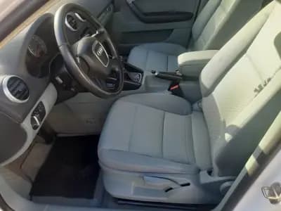 Vendo Audi A3 Sportback 2010 - 9900 EUR, 224980 km - AUTO.MOTO.pt