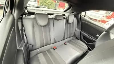 Vendo Opel Mokka-e 2023 - 23990 EUR, 9530 km - AUTO.MOTO.pt