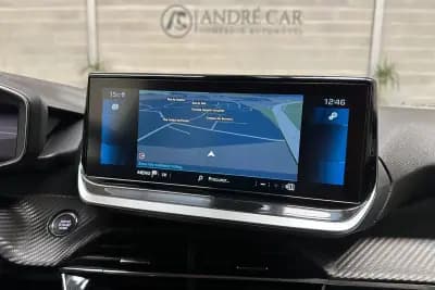 Vendo Peugeot 208 2022 - 14950 EUR, 40711 km - AUTO.MOTO.pt