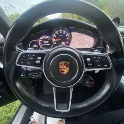 Sell Porsche Panamera Sport Turismo 2019 - 69990 EUR, 210000 km - AUTO.MOTO.pt