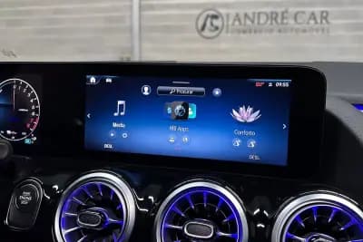 Vendo Mercedes-Benz GLA 250 2024 - 40950 EUR, 31091 km - AUTO.MOTO.pt