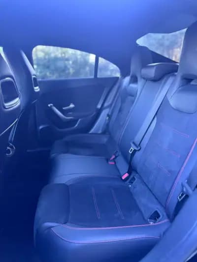 Vendo Mercedes-Benz CLA 250 2021 - 29900 EUR, 107769 km - AUTO.MOTO.pt