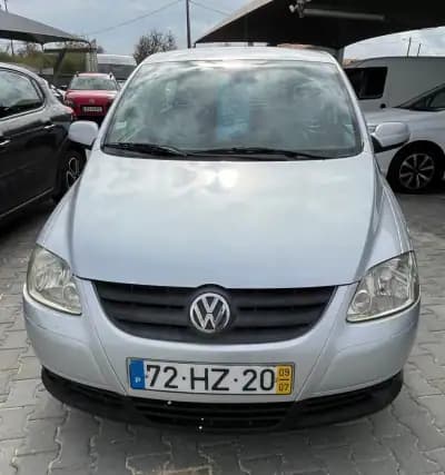 Vendo Volkswagen Fox 2009 - 2750 EUR, 240000 km - AUTO.MOTO.pt