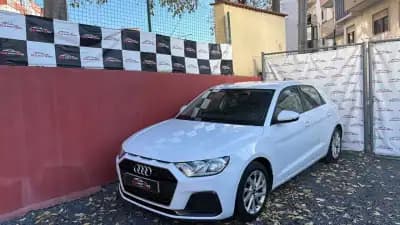 Sell Audi A1 Sportback 2022 - 17400 EUR, 87800 km - AUTO.MOTO.pt