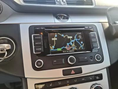 Vendo Volkswagen Passat Variant 2014 - 10750 EUR, 222000 km - AUTO.MOTO.pt