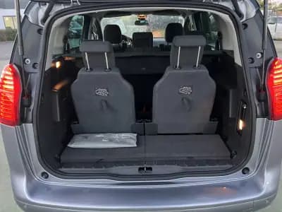 Vendo Peugeot 5008 2014 - 9990 EUR, 180460 km - AUTO.MOTO.pt