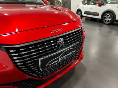 Vendo Peugeot 208 2020 - 14990 EUR, 70000 km - AUTO.MOTO.pt