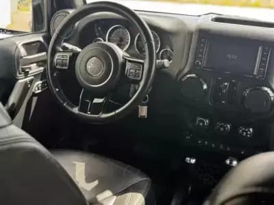 Vendo Jeep Wrangler Unlimited 2016 - 48500 EUR, 95954 km - AUTO.MOTO.pt