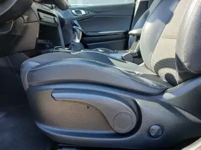 Vendo Kia Ceed SW 2019 - 13900 EUR, 72562 km - AUTO.MOTO.pt