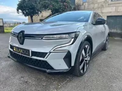 Vendo Renault Mégane E-Tech 2022 - 24999 EUR, 101000 km - AUTO.MOTO.pt